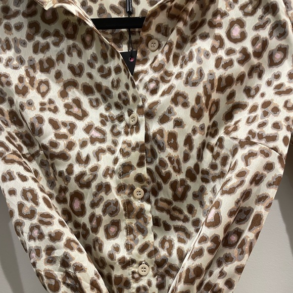 NWT Pretty Little Thing Leopard Print Ruffle Mini Wrap Dress - Picture 4 of 10